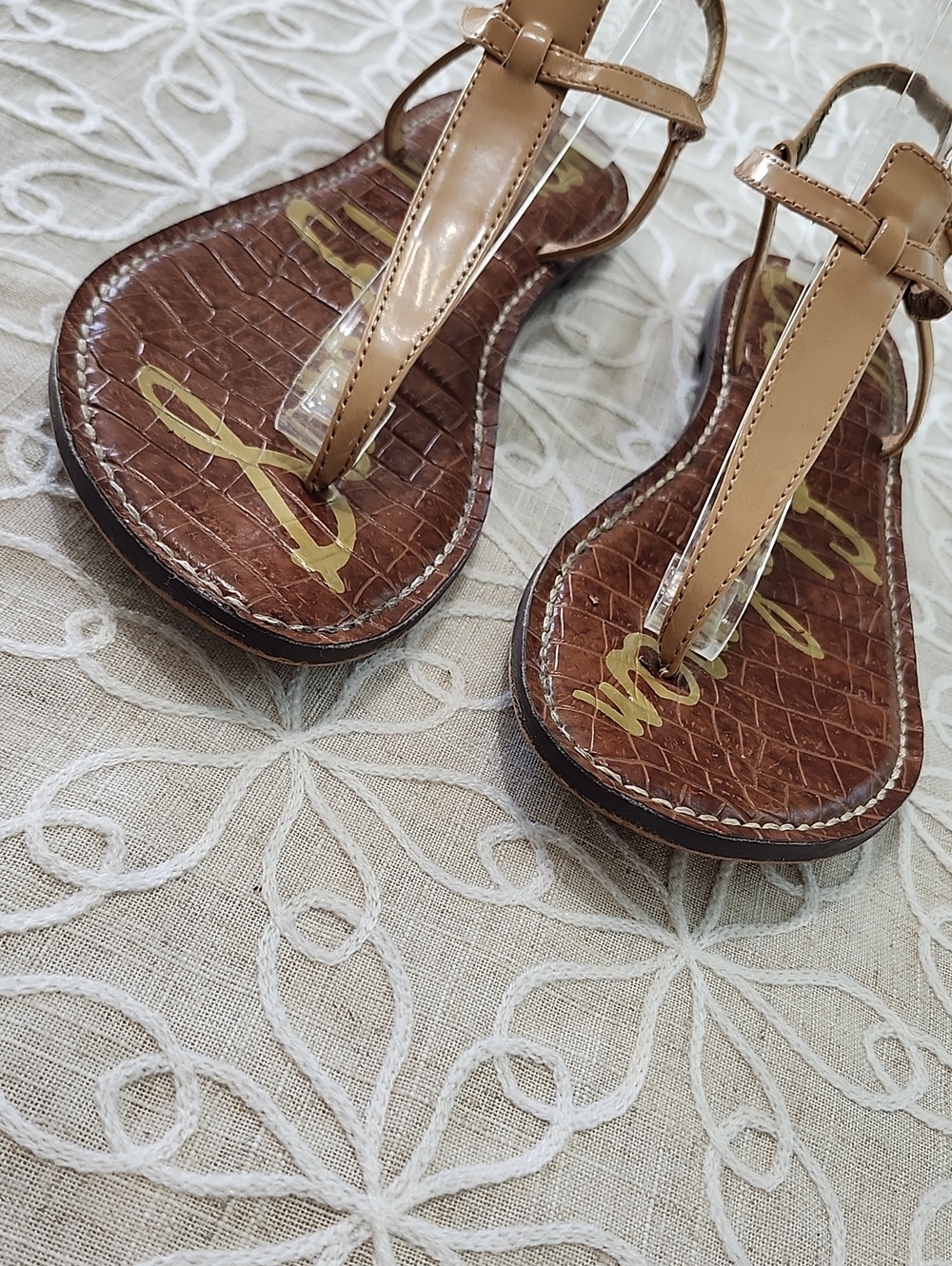 Sam Edelman Tan T-Strap Gigi Thong Sandal - Picture 4 of 14